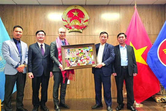 Hoà Bình tạo đòn bẩy  xúc tiến đầu tư, thương mại