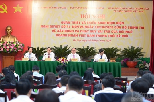 4.322 điểm cầu trực tuyến quán triệt và triển khai Nghị quyết số 41-NQ/TW