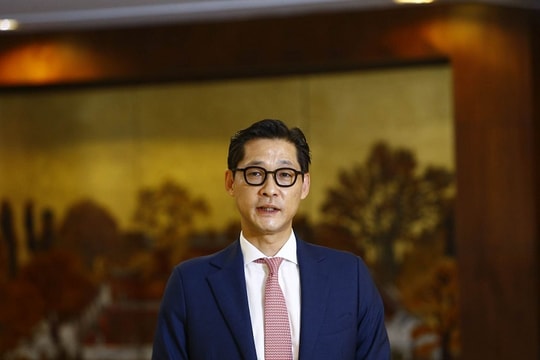 Đầu tư ở Việt Nam: Đừng nên trễ!