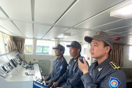 Hướng về biển, đảo thiêng liêng của Tổ quốc (Kỳ V): Những chàng trai đi về phía bình minh