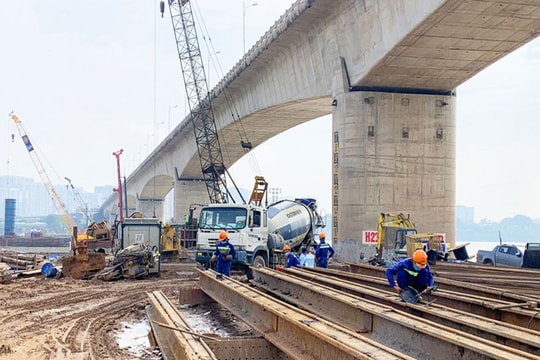 Thúc đẩy giải ngân vốn đầu tư công: Cần giải pháp căn cơ