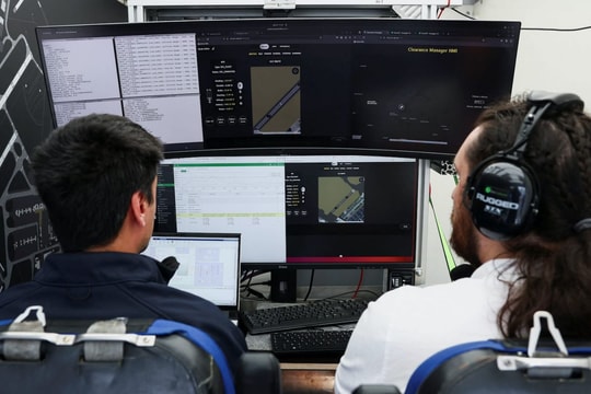 Airbus trình làng “ô tô máy bay”