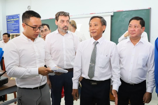 Ninh Thuận đề xuất Ủy ban Châu Âu hỗ trợ phát triển năng lượng tái tạo