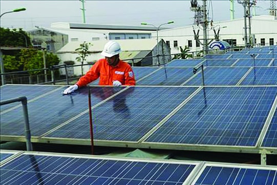 Điện mặt trời mái nhà cần được thương mại hóa