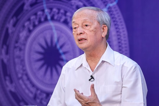 Cần thành lập sàn giao dịch xăng dầu và tôn trọng quyền tự chủ kinh doanh