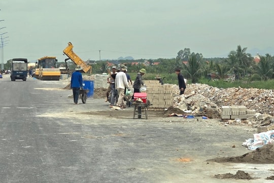 Hải Phòng: Cầu bến rừng vì sao trễ hẹn?