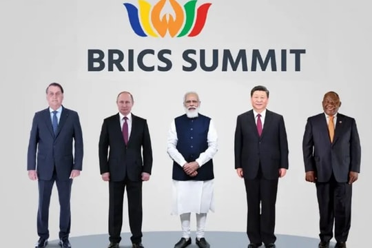 BRICS tiến thêm "bước dài" thúc đẩy phi đô la hóa