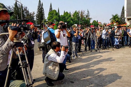 Báo chí đồng hành vì sự phát triển bền vững của doanh nghiệp