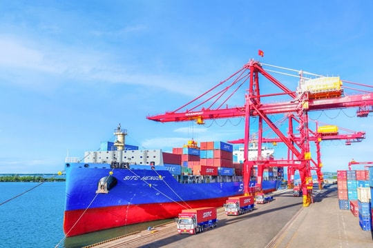 Cảng Chu Lai phát huy vai trò mũi nhọn trong hoạt động logistics tại miền Trung