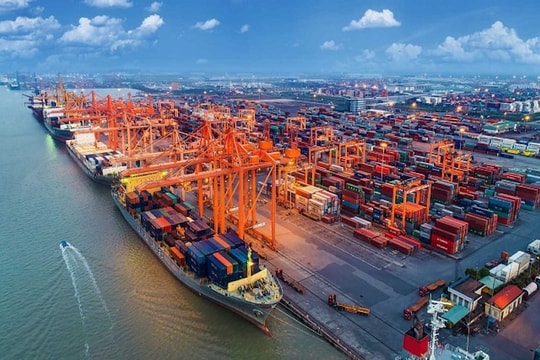Dấu hiệu tích cực cho mục tiêu tăng trưởng năm 2024