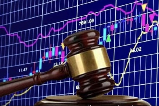 60% doanh nghiệp niêm yết đạt chuẩn công bố thông tin năm 2024