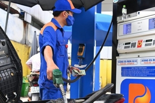 Giá xăng bán lẻ có tiếp tục tăng?