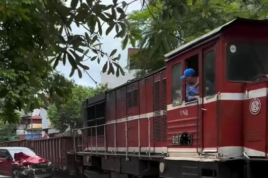Bảo hiểm có bồi thường thiệt hại tài sản do vi phạm hành lang an toàn đường sắt?