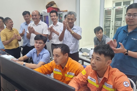Đóng điện Dự án nâng công suất Trạm biến áp 220kV Yên Hưng: Tăng cường đảm bảo điện cho tỉnh Quảng Ninh