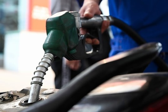 Giá xăng và dầu mazut sẽ duy trì đà tăng