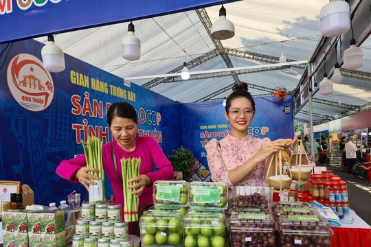 Liên kết, hợp tác du lịch giữa Ninh Thuận với Đà Nẵng