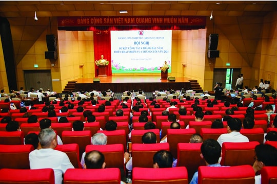 TKV đã cung ứng đủ than cho điện mùa cao điểm
