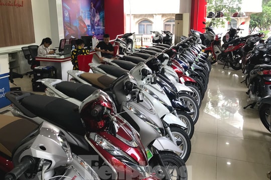 Nhu cầu giảm, tồn kho cao, xe máy chưa thoát khỏi “vòng xoáy” suy thoái