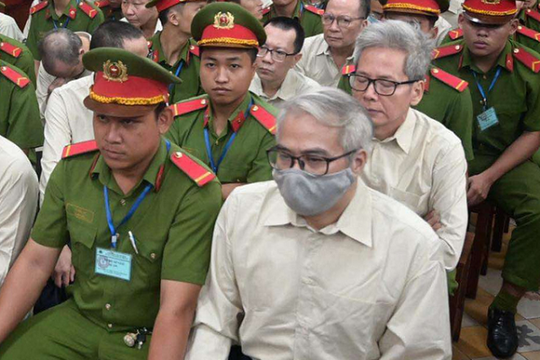 Xét xử đại án ngành đăng kiểm: Cựu cục trưởng bị lừa 100 ngàn USD thế nào?