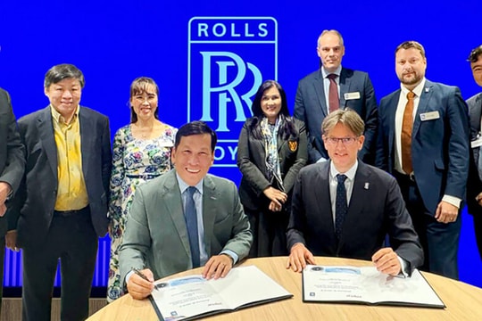 Vietjet và Rolls-Royce ký kết hợp đồng cung cấp động cơ Trent 7000