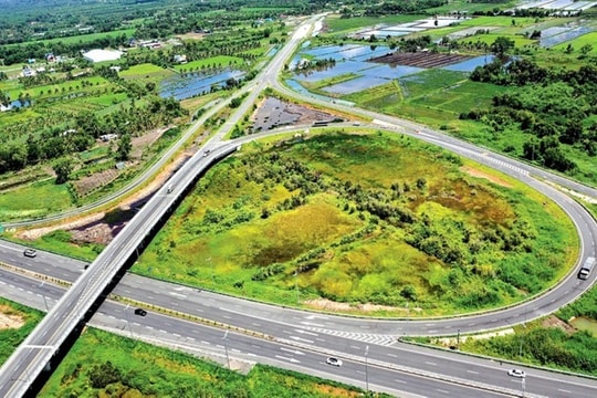 Bất cập quy định về kinh nghiệm thực hiện dự án của nhà đầu tư