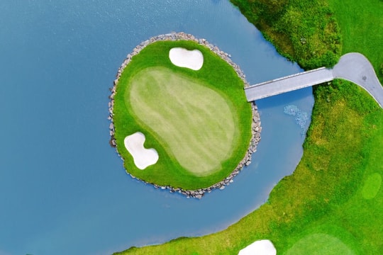 Chiến lược đào tạo gôn thực tế trên sân gôn chuẩn thi đấu quốc tế