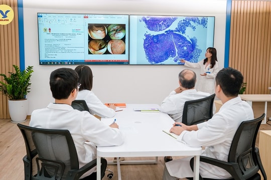 Bệnh nhân người Campuchia tá hỏa phát hiện mắc ung thư tuyến vú xâm nhập nhờ tiêu chuẩn “vàng”