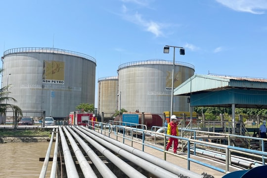 “Đại gia" xăng dầu miền Tây PSH lỗ kỷ lục