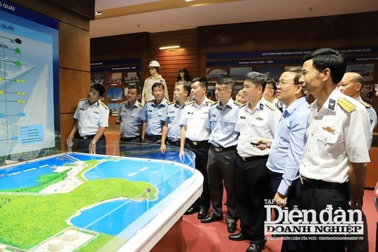 Tuyên truyền biển, đảo cho người lao động trong doanh nghiệp