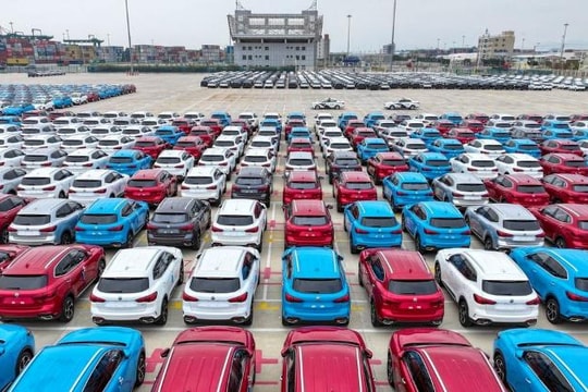 Làm gì để ứng phó với hàng giá rẻ Trung Quốc?