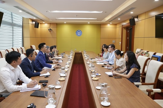 BHXH Việt Nam và WHO tăng cường hợp tác trong lĩnh vực BHYT