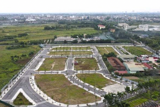 Sôi động đấu giá đất Hà Nội