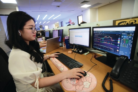Chứng khoán chưa dứt cơn điều chỉnh