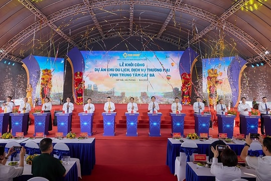 "Xanh hóa" du lịch Cát Bà