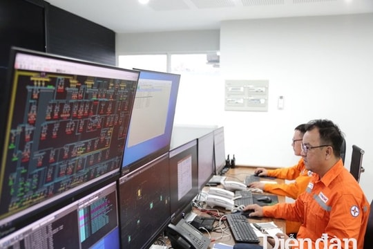 EVNHCMC đảm bảo cung cấp điện cho các ngày Lễ Quốc khánh 2/9