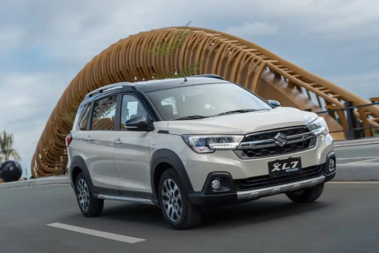 Suzuki XL7 hybrid xuất hiện, thị trường ô tô phân khúc MPV thêm “nóng”