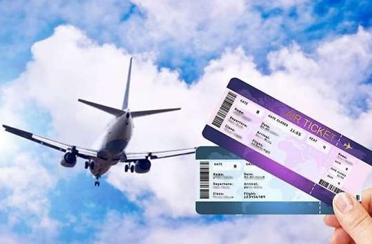 Cử tri đề nghị xem lại giá vé máy bay