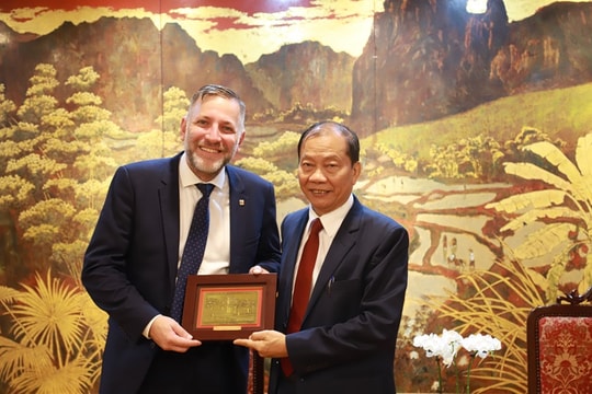 Thúc đẩy hợp tác giữa tỉnh Plzen (CH Czech) và Việt Nam trong lĩnh vực lao động