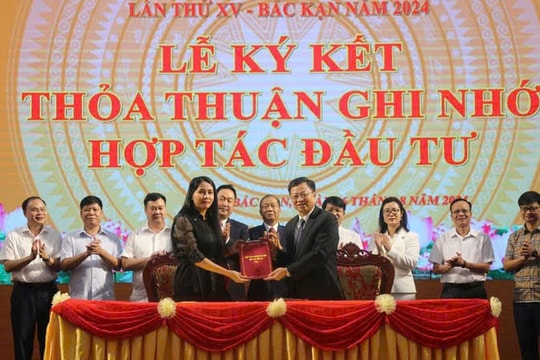 Bắc Kạn: Cam kết tạo môi trường đầu tư minh bạch, ổn định lâu dài