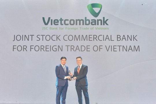 Vietcombank: “Nơi làm việc tốt nhất Châu Á” năm 2024