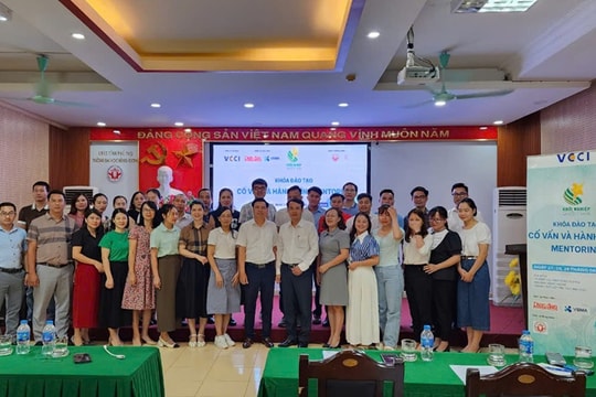 Khai giảng Khóa Đào tạo cố vấn và hành trình Mentoring tại khu vực Trung du và miền núi phía Bắc