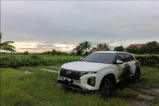 Hyundai Creta "tan nát" vì sét đánh: Nguyên nhân và cách phòng tránh