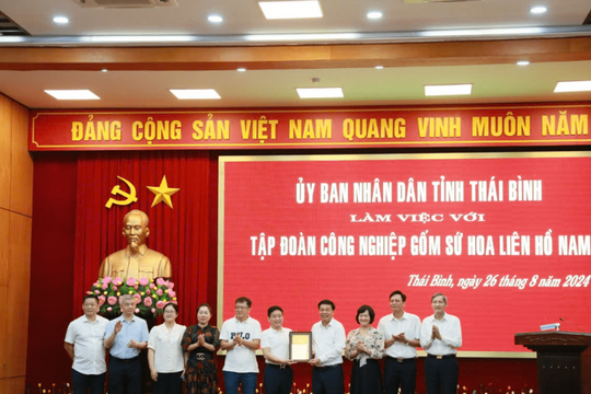 UBND tỉnh Thái Bình Làm việc với Tập đoàn Công nghiệp Gốm sứ Hoa Liên
