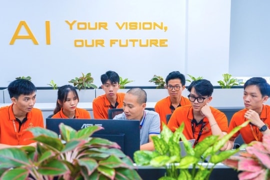 Phát triển AI tạo sinh giải bài toán cụ thể cho doanh nghiệp Việt