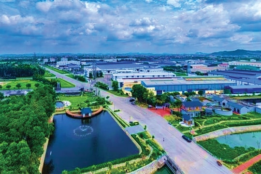 Xanh hóa khu công nghiệp