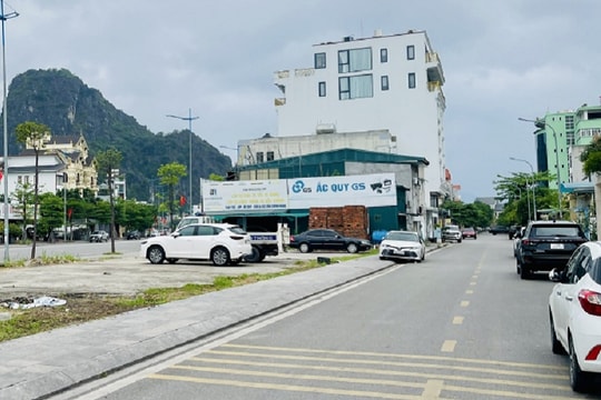 Quảng Ninh: Gian nan giải bài toán bãi đỗ xe