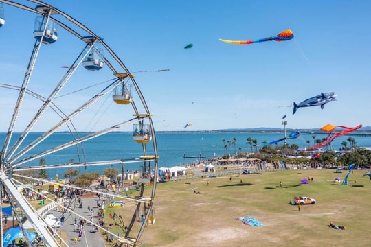 Bay khắp Australia, hòa mình cùng Lễ hội thả diều Vietjet Redcliffe Kitefest tại Brisbane, Queensland