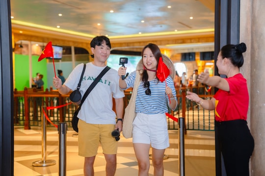 Nhộn nhịp du khách tại Nam đảo Phú Quốc kỳ nghỉ 2/9