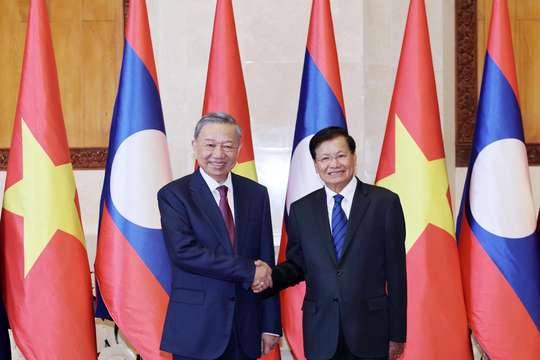 Quan hệ Việt Nam - Lào ngày càng khăng khít