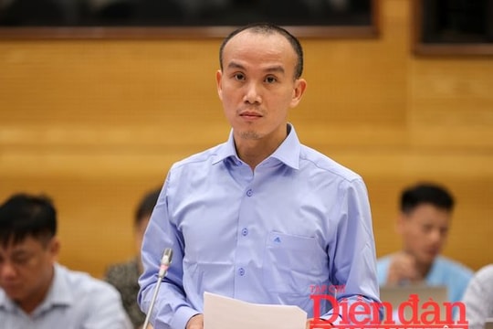 Hà Nội có gió mạnh, mưa lớn, nhưng chưa phải lúc bão mạnh nhất